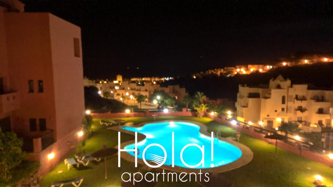 Hola! Apartments At Coto Real Манільва Екстер'єр фото